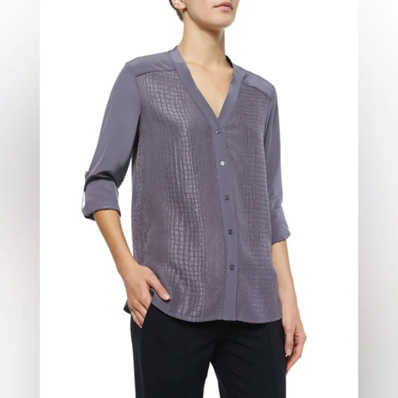 VINCE Silk Crocodile Embossed Blouse Long Tab Sleeve Grey Gray Top Button Down S - Picture 7 of 16